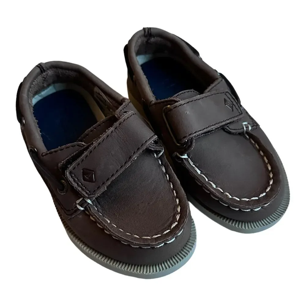 Sperry Halyard Brown Hook & Loop Boat Shoes - Size 5.5